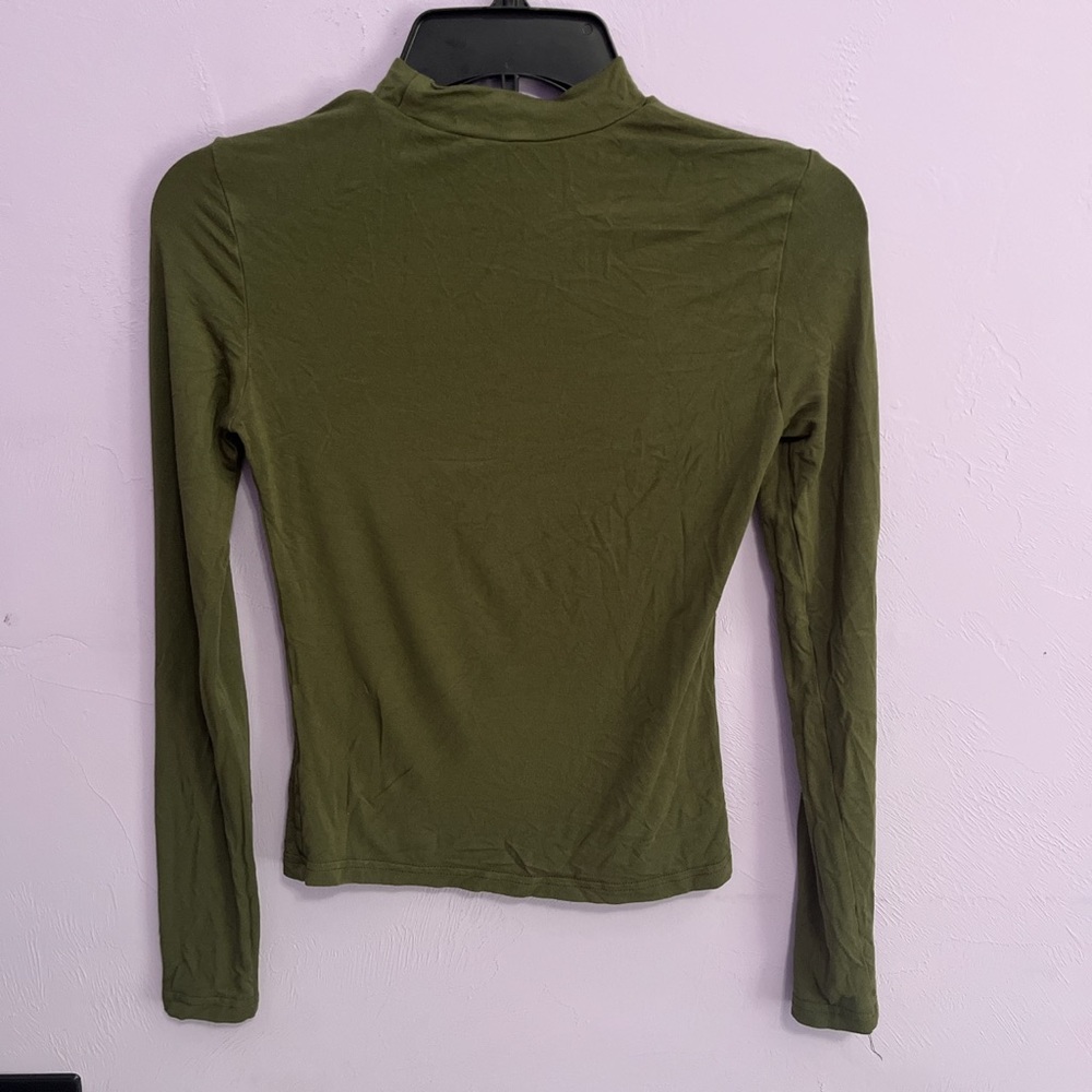 Green Long Sleeve Tee, XS, H&M